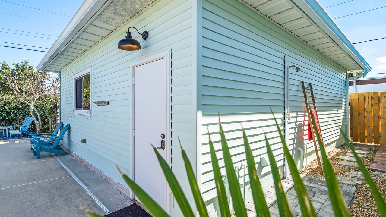 Photo of Patio Balcony in Snug Harbor Estates