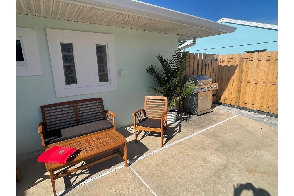 Photo of Patio Balcony in Snug Harbor Estates