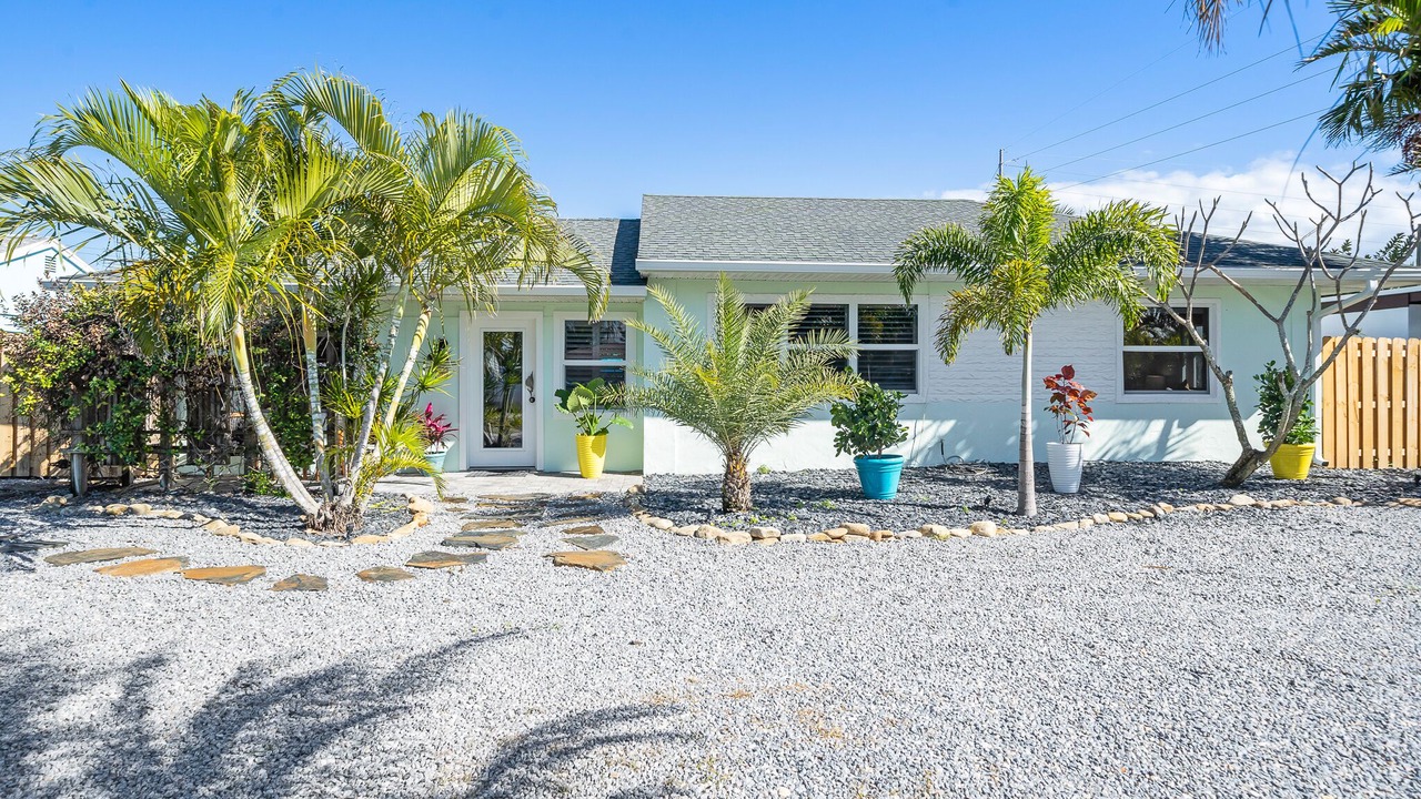 Photo of Outdoor in Snug Harbor Estates