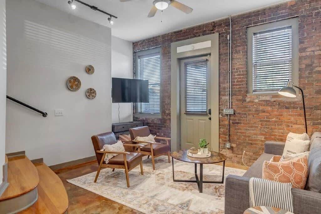 Photo of Livingroom in Springfield