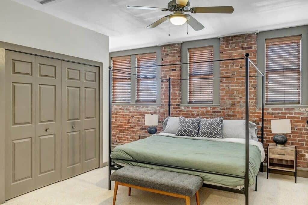 Photo of Bedroom in Springfield