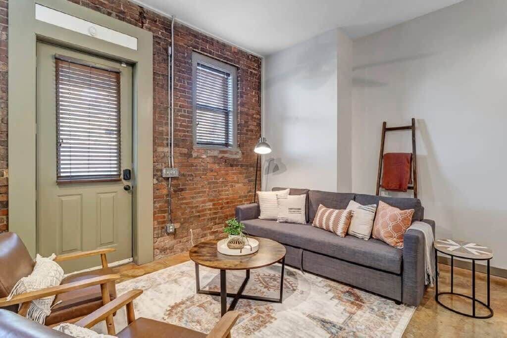 Photo of Livingroom in Springfield