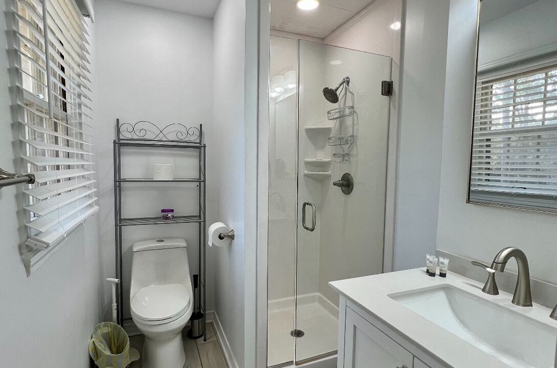 Photo of Bathroom in Mobile