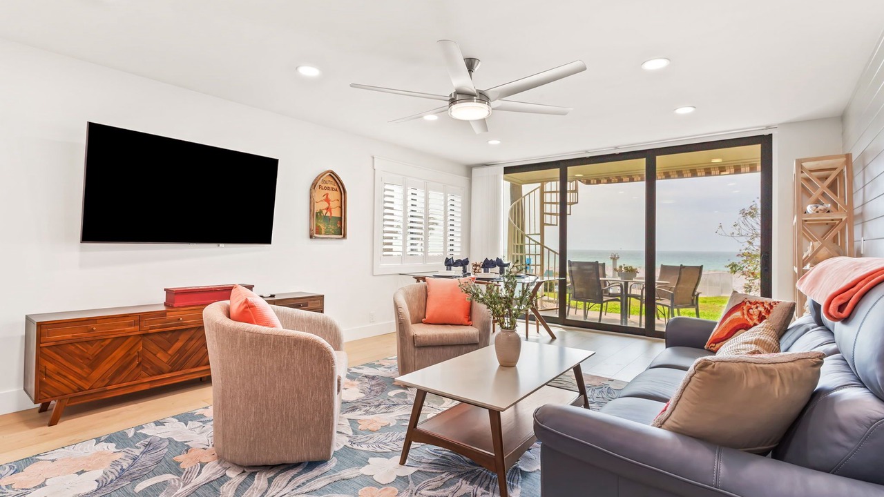 Photo of Livingroom in Belleair Beach