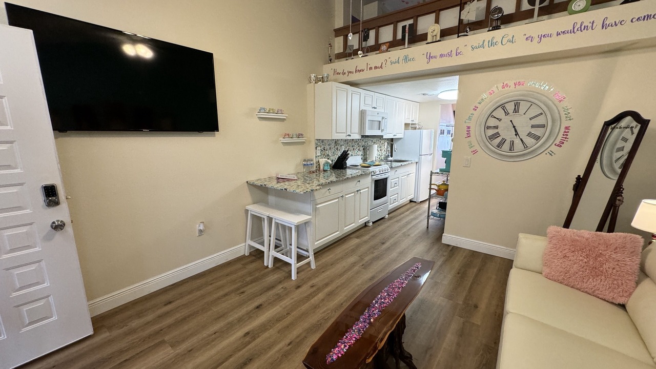 Photo of Livingroom in Paradise Lakes