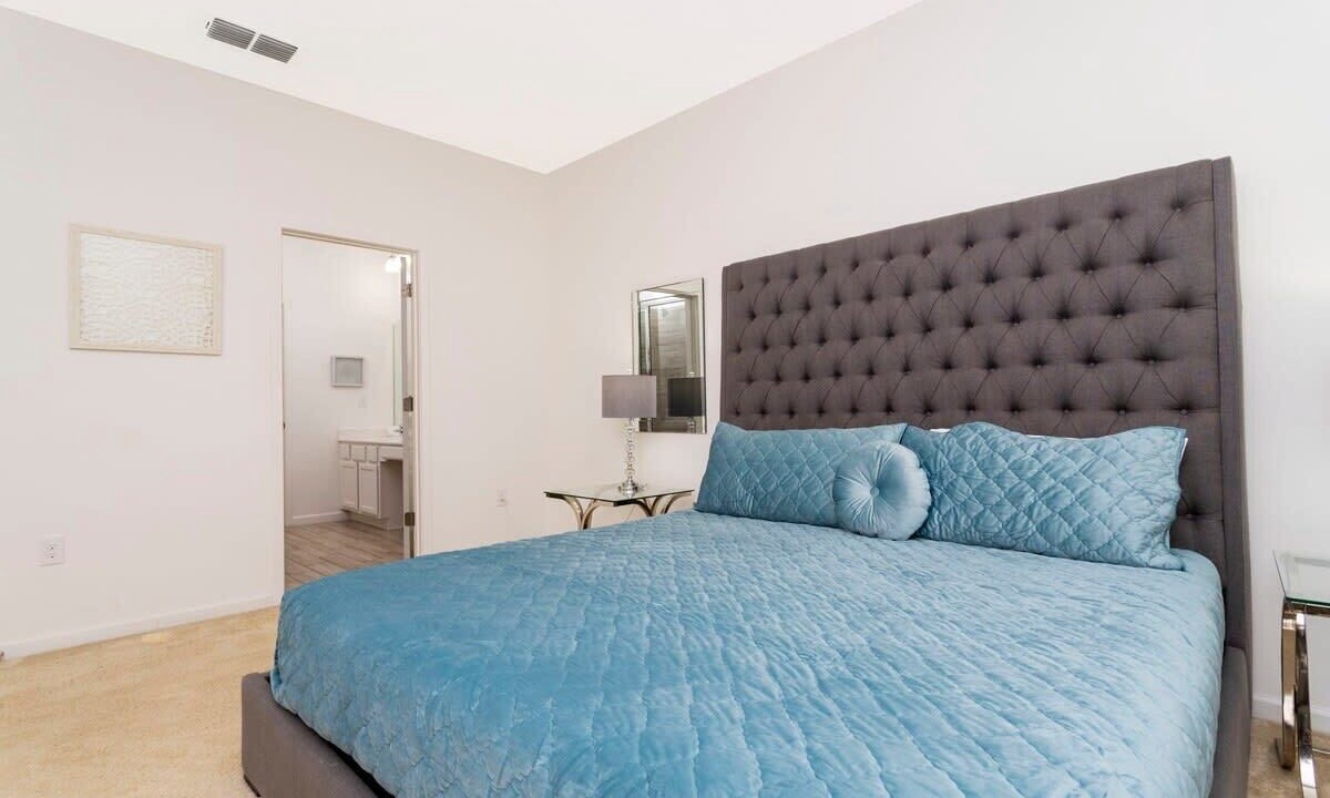 Photo of Bedroom in Kissimmee