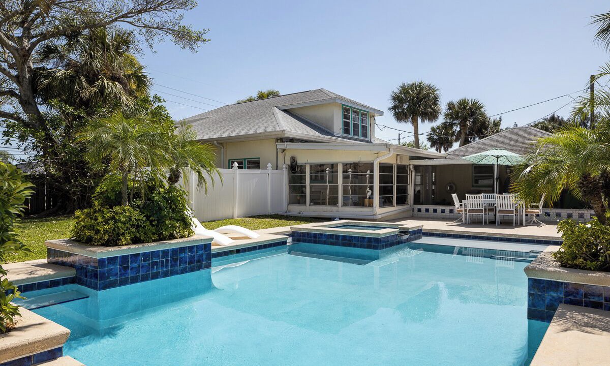 Photo of Outdoor in Tropic