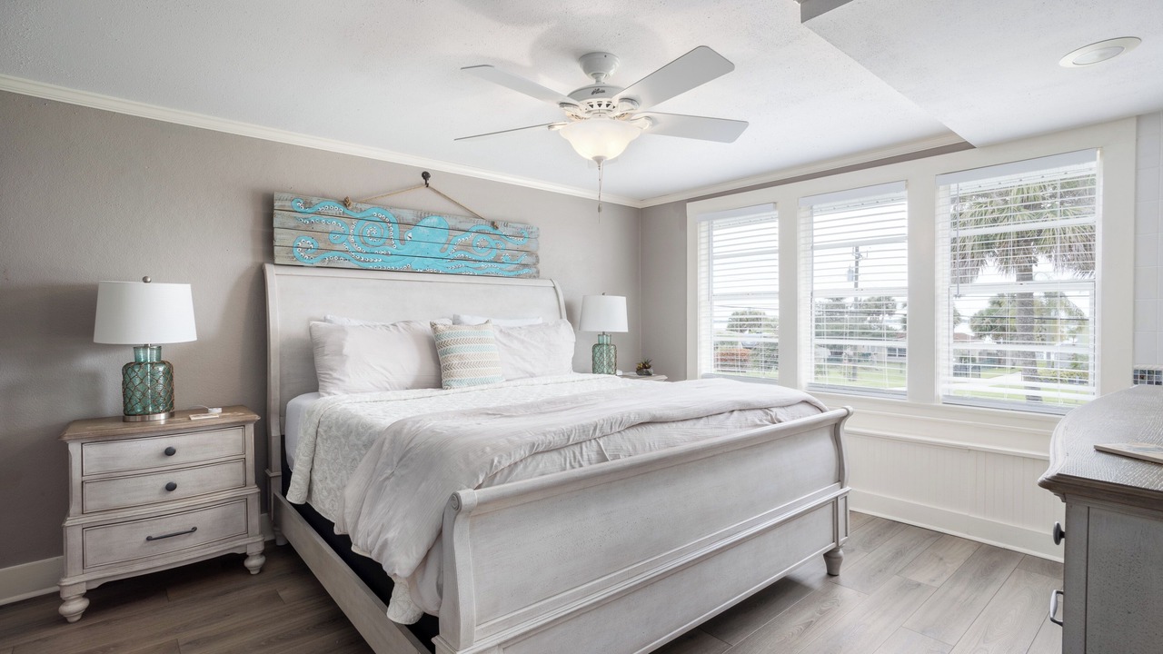 Photo of Bedroom in Tropic