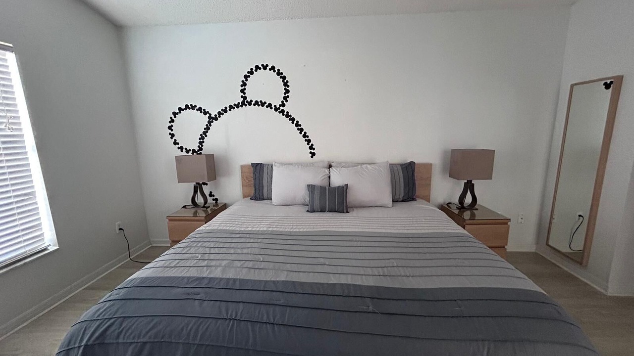 Photo of Bedroom in Lindfields