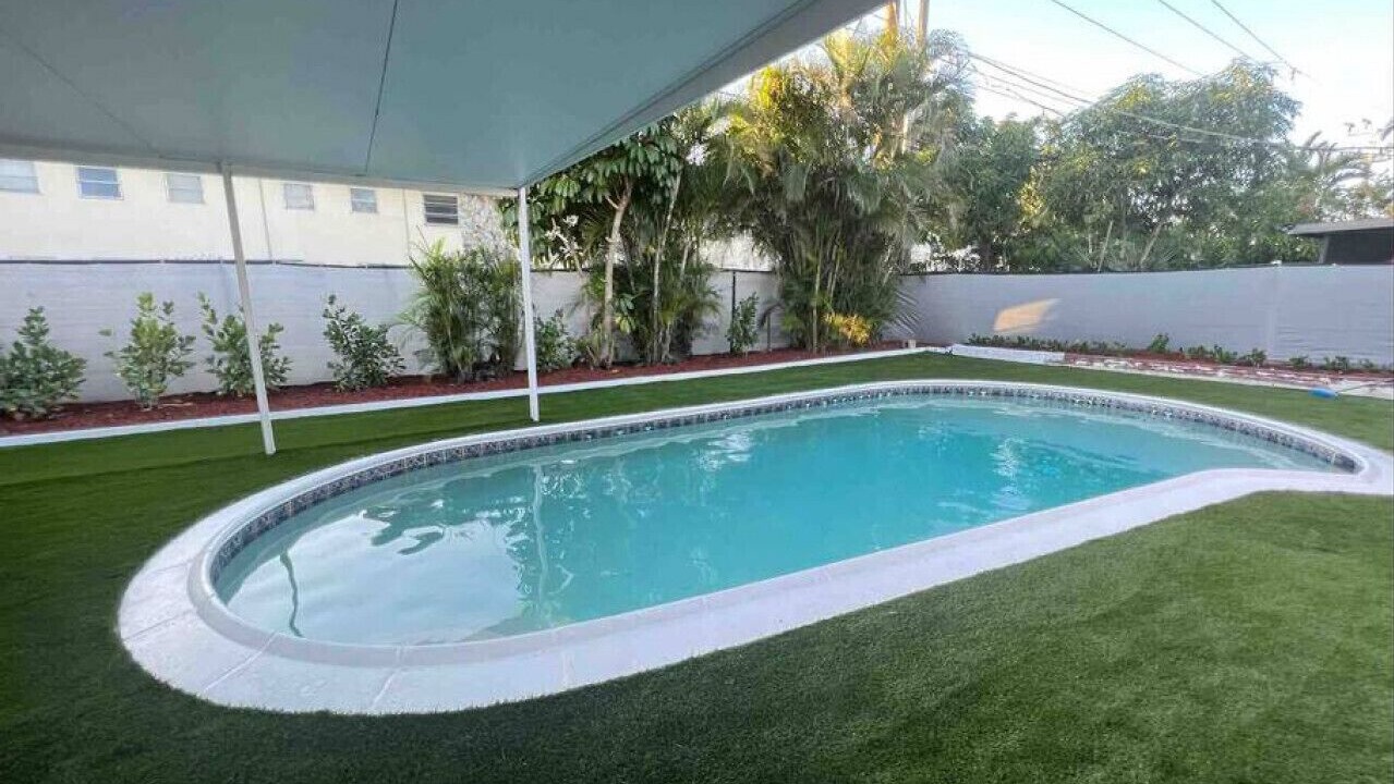 Photo of Outdoor in Lauderhill