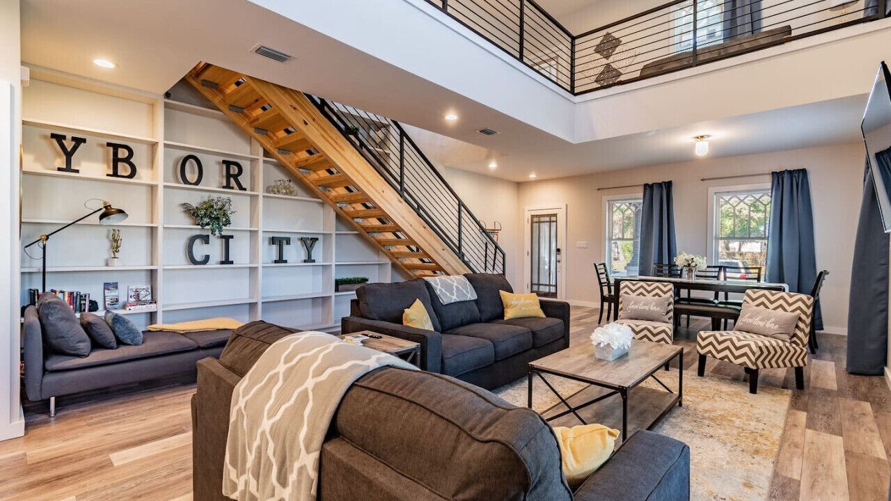Photo of Livingroom in East Ybor
