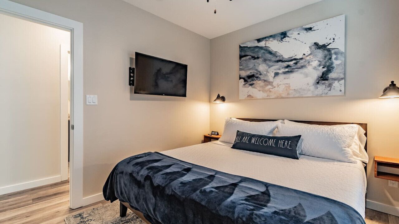 Photo of Bedroom in East Ybor