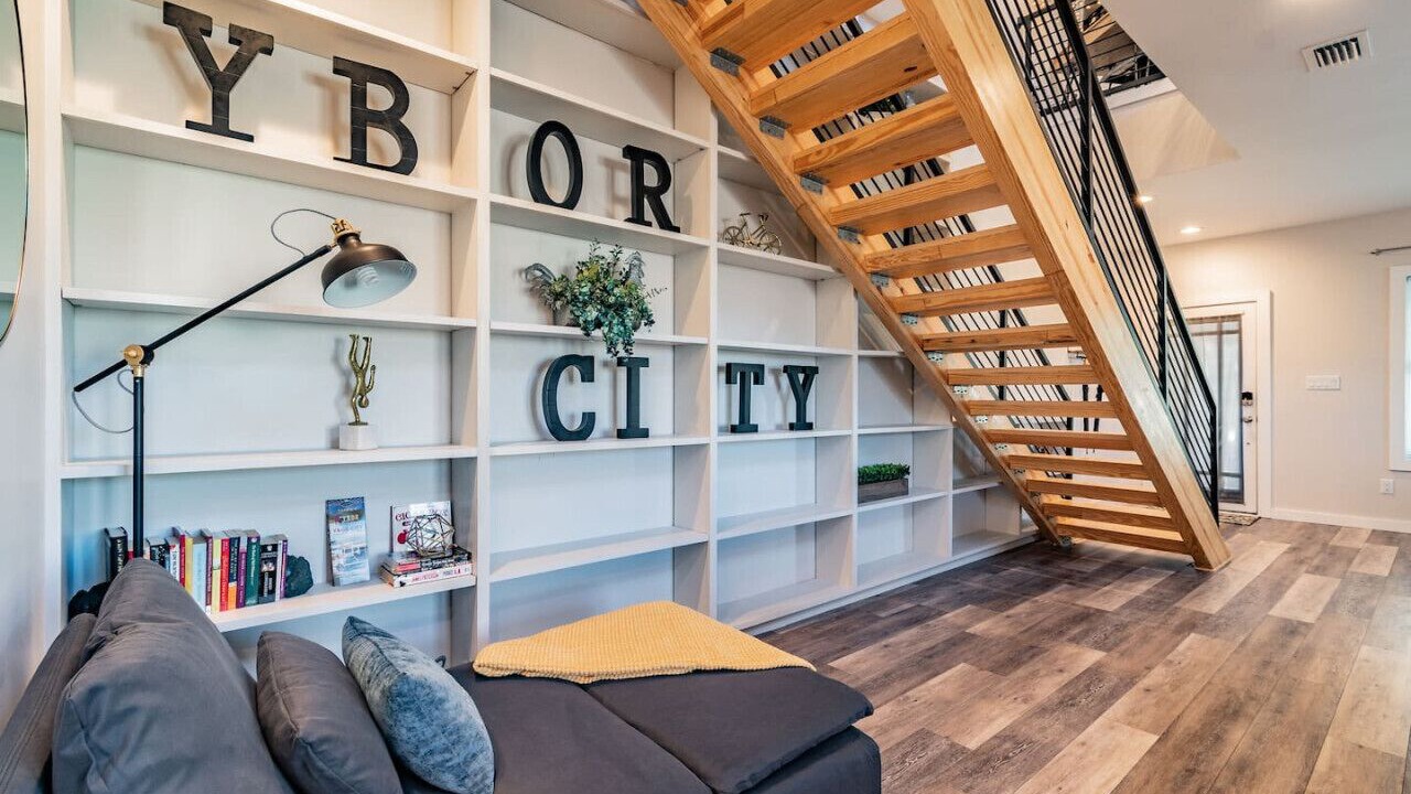 Photo of Livingroom in East Ybor