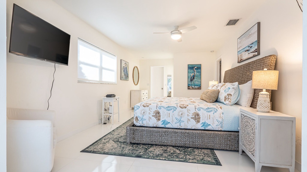 Photo of Bedroom in Garden Isles