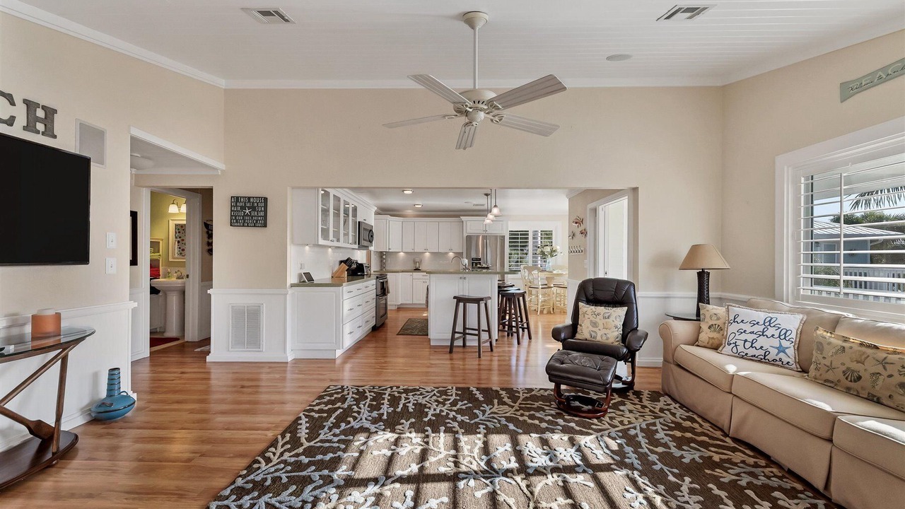 Photo of Bedroom in Cape Haze