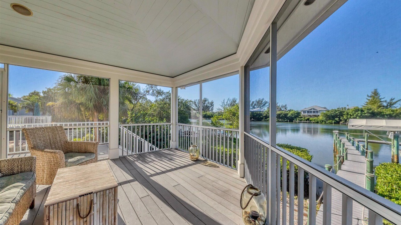 Photo of Patio Balcony in Cape Haze