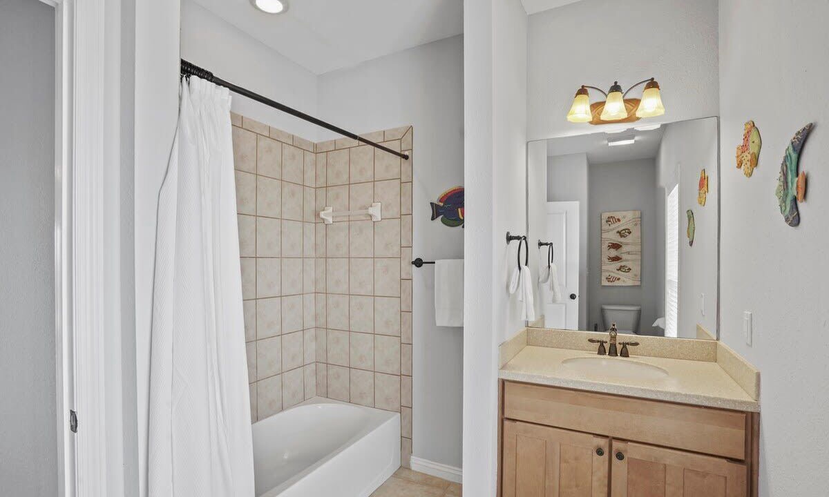 Photo of Bathroom in Seagrass