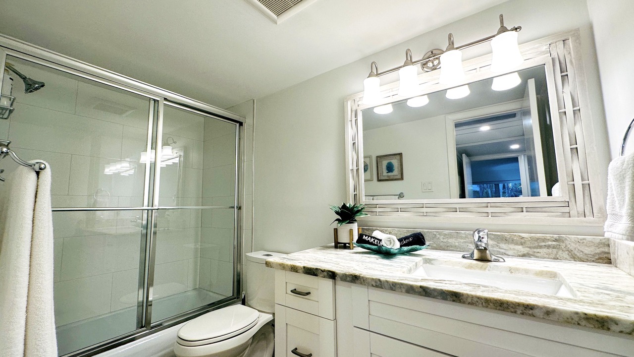 Photo of Bathroom in Old Naples