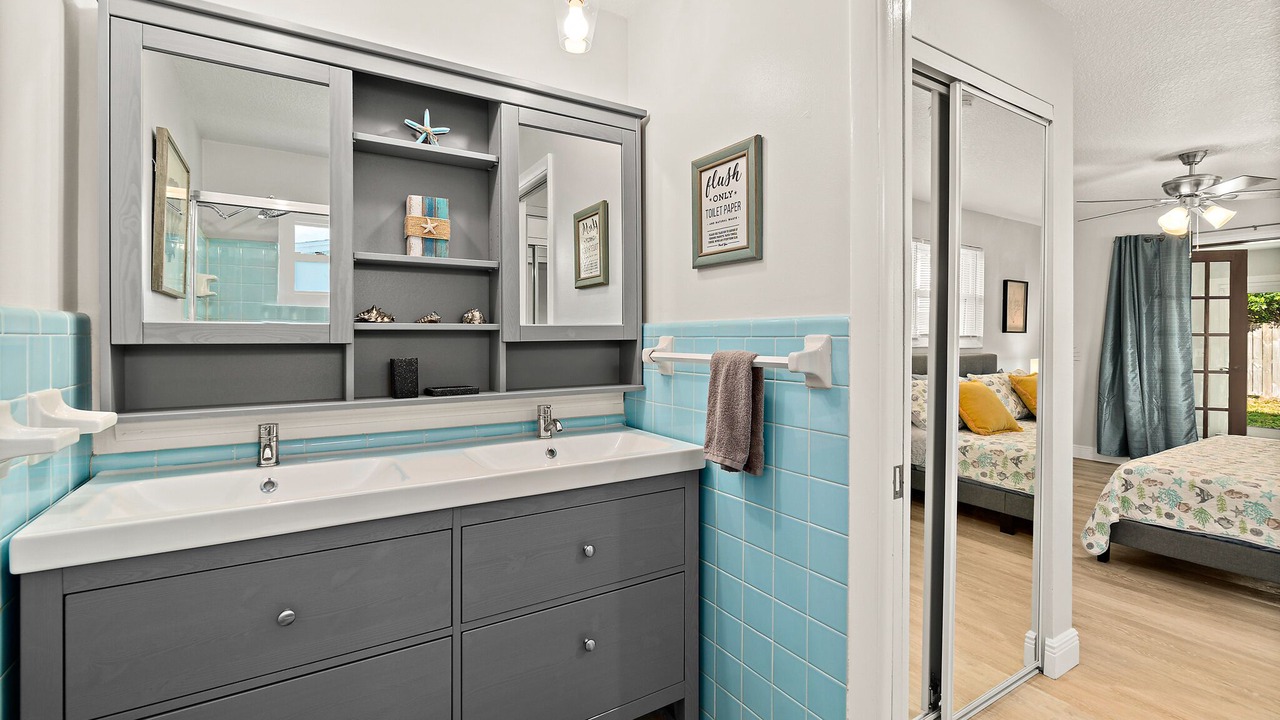 Photo of Bathroom in Indian Harbour Beach