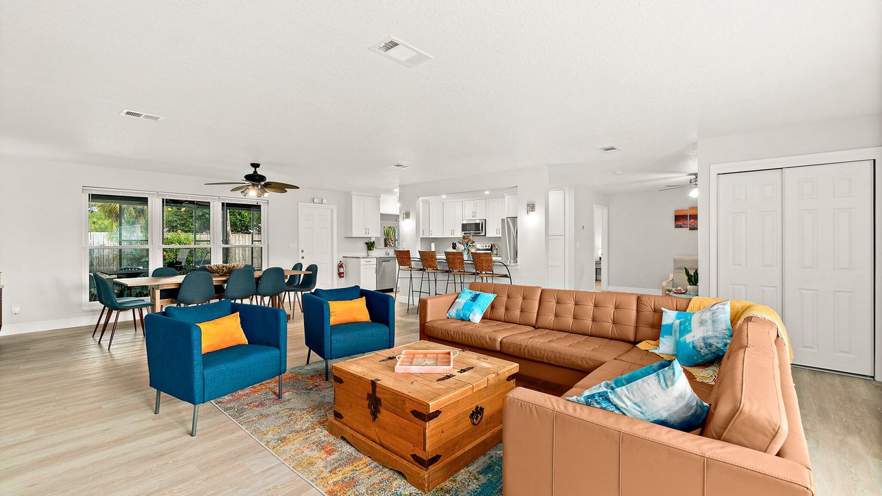 Photo of Livingroom in Indian Harbour Beach