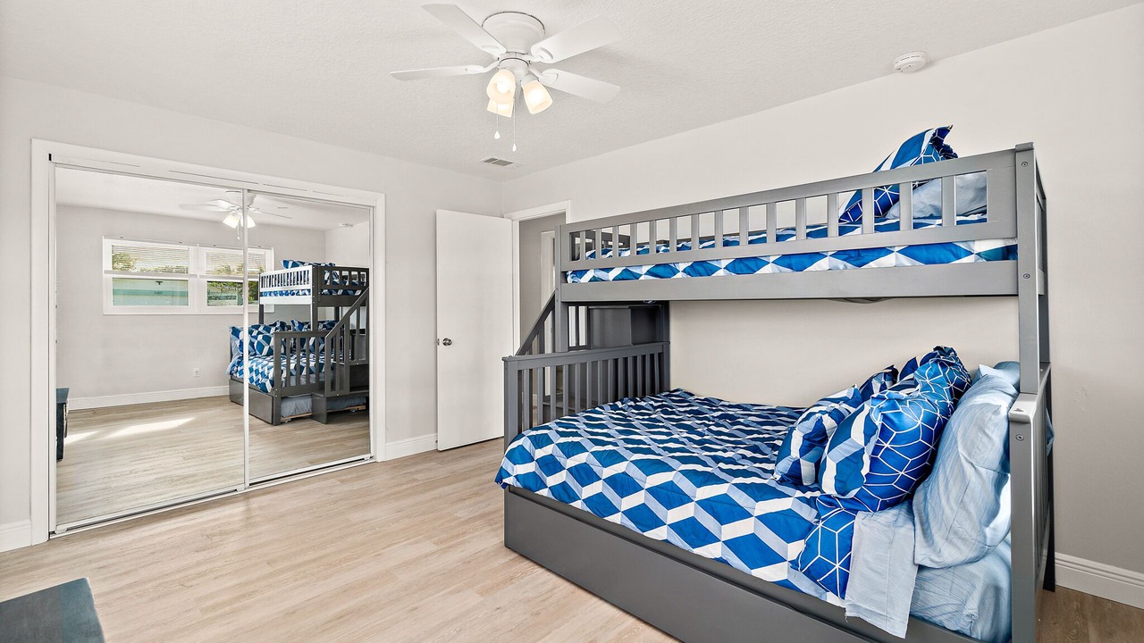 Photo of Bedroom in Indian Harbour Beach