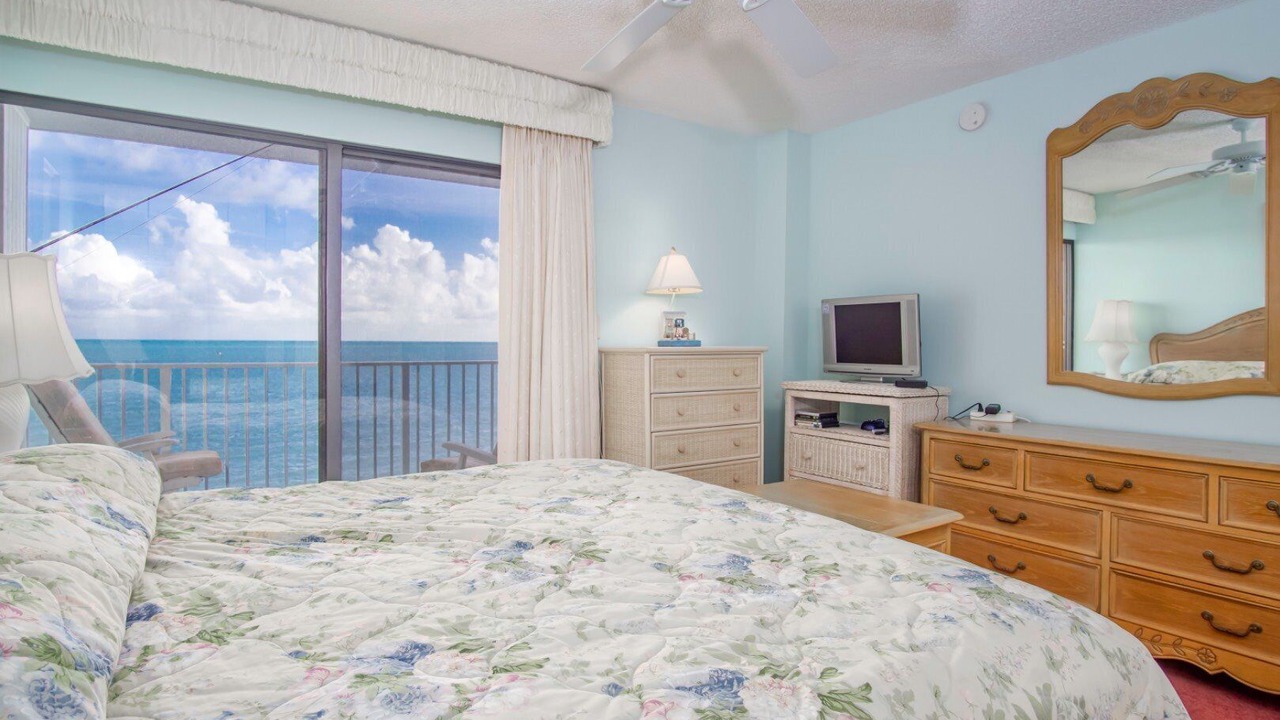 Photo of Bedroom in Key Colony Beach
