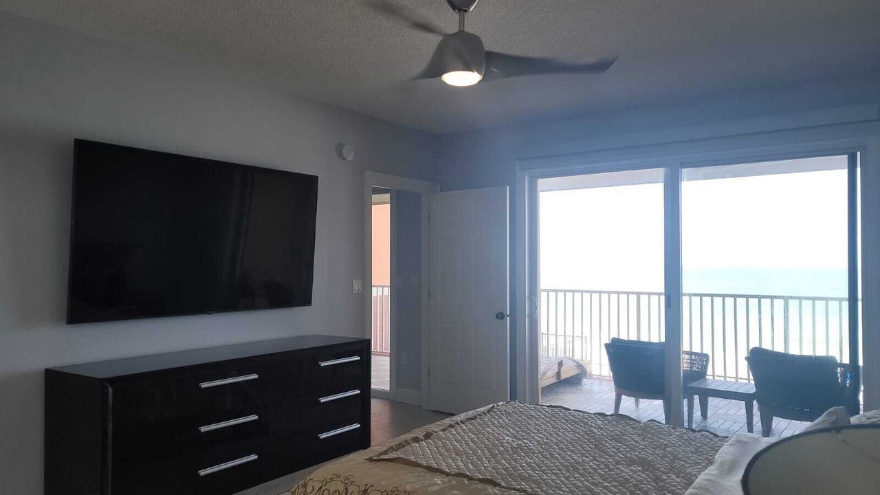 Photo of Bedroom in North Redington Beach