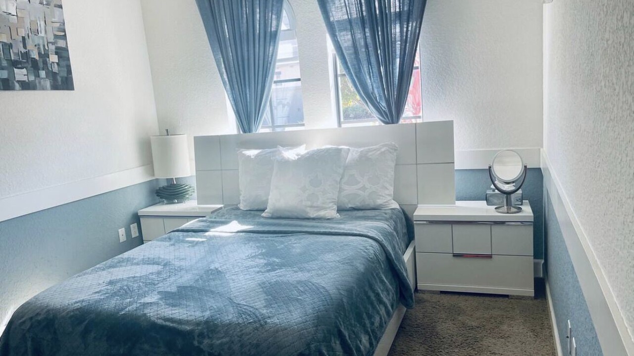 Photo of Bedroom in Pembroke Pines