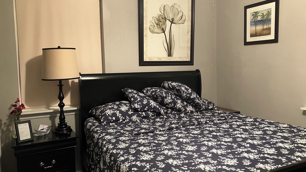Photo of Bedroom in Tallahassee