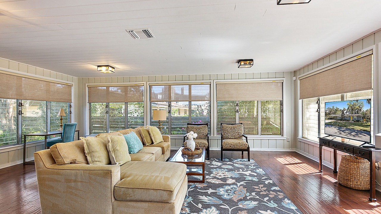Photo of Livingroom in Southside