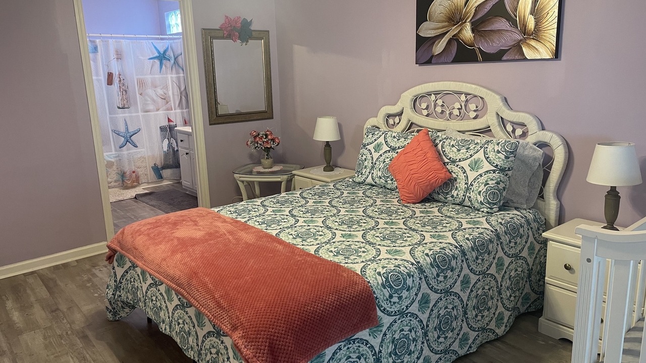 Photo of Bedroom in Cedar Grove