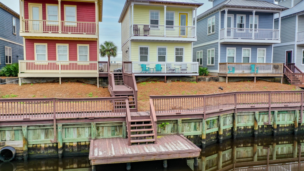 Photo of Outdoor in Waterside Village