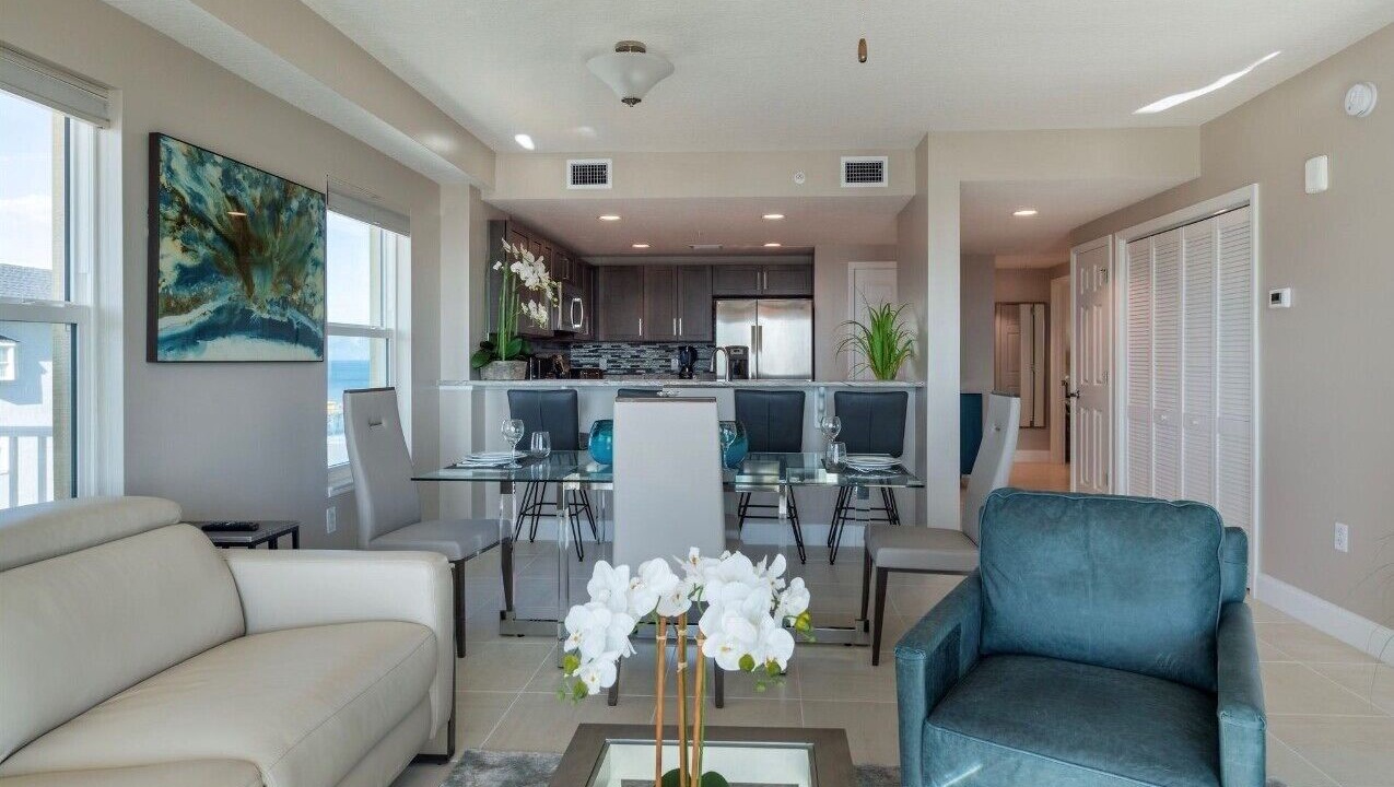 Photo of Livingroom in Ocean View Halifax Estates