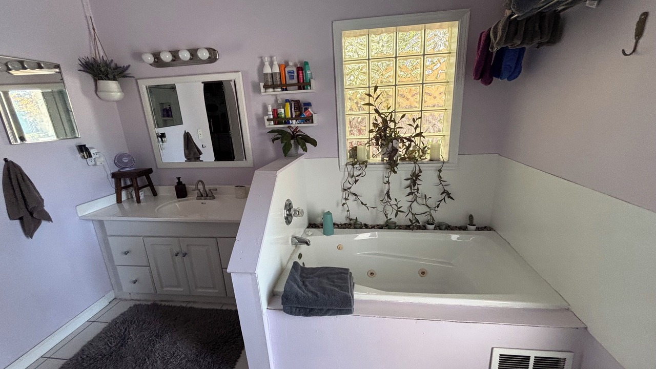 Photo of Bathroom in Jacksonville Beach