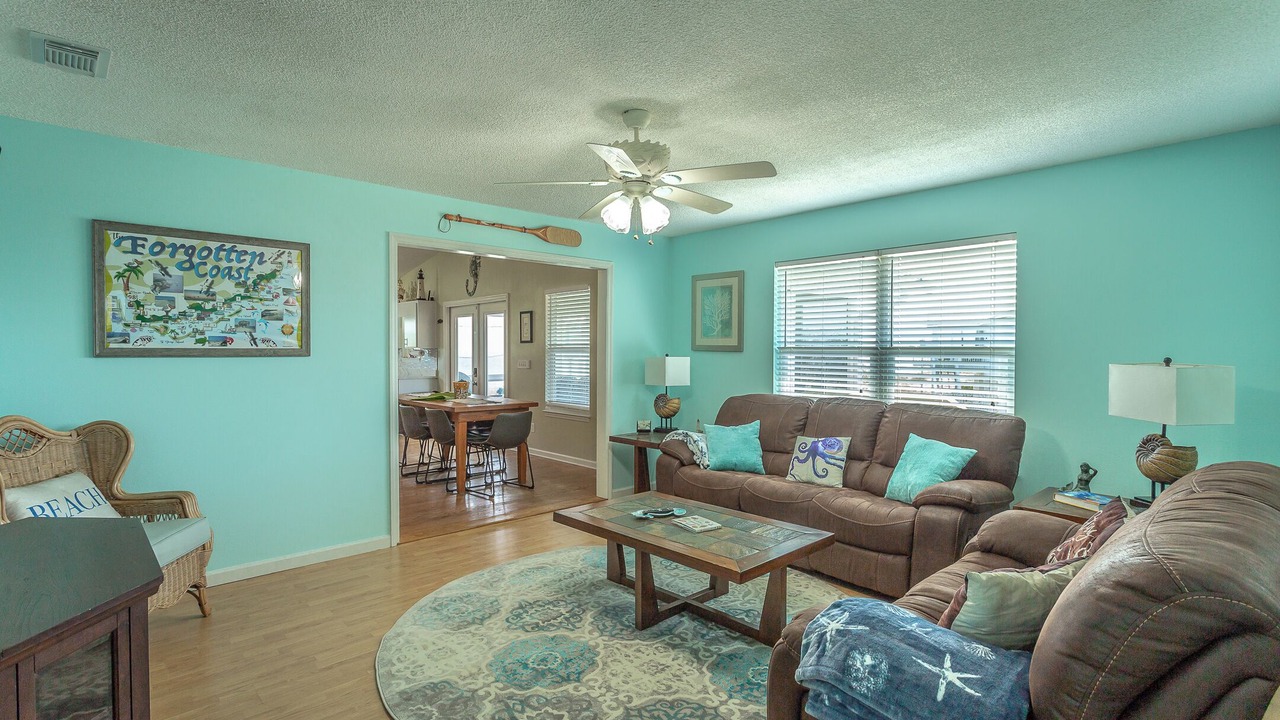 Photo of Livingroom in Alligator Point