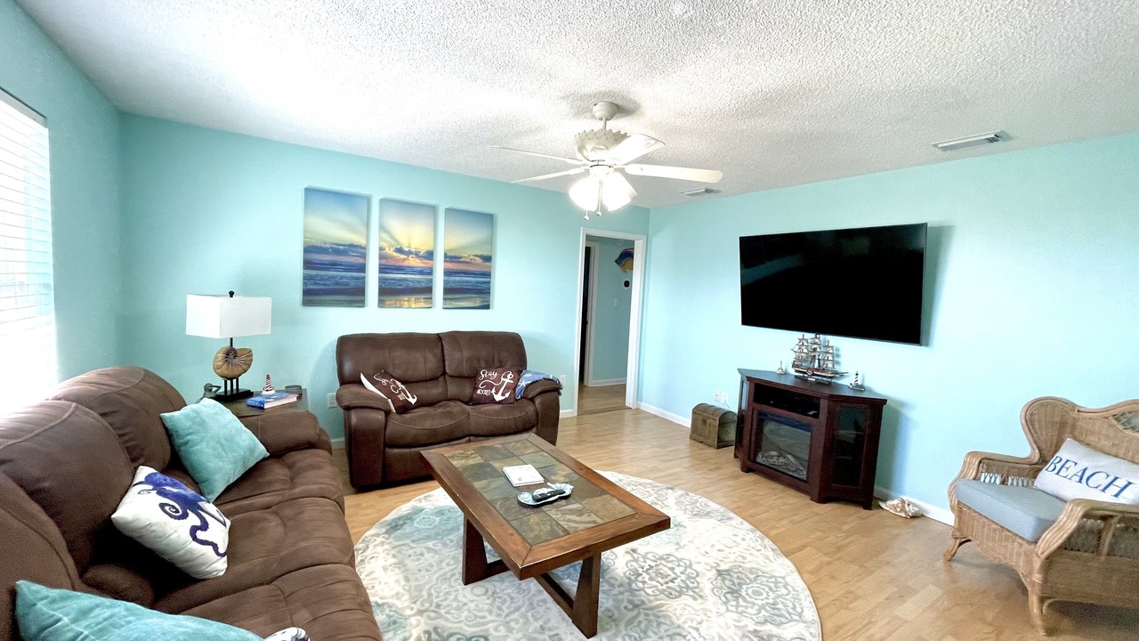 Photo of Livingroom in Alligator Point