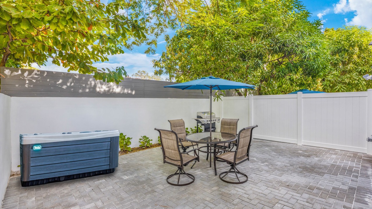 Photo of Outdoor in Allapattah