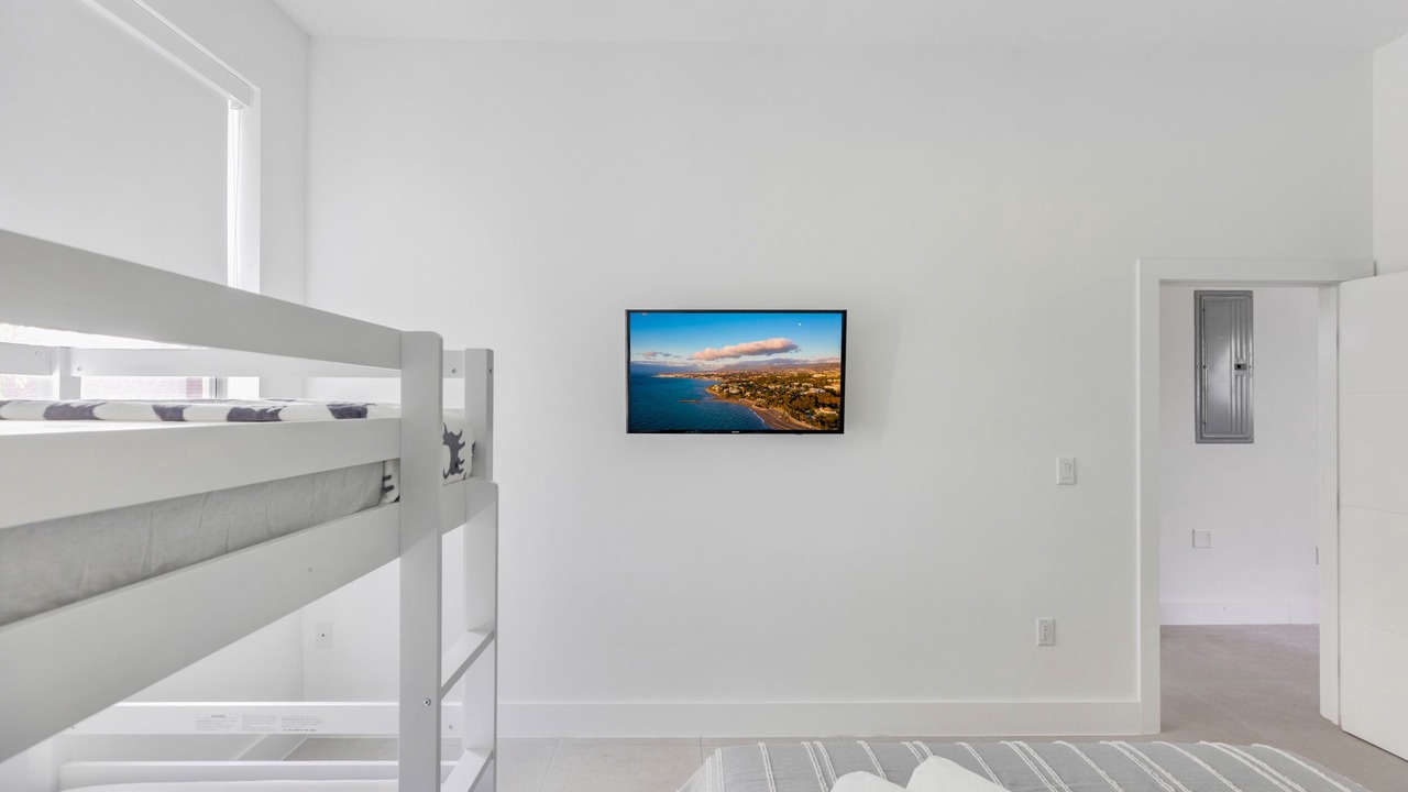 Photo of Bedroom in Allapattah