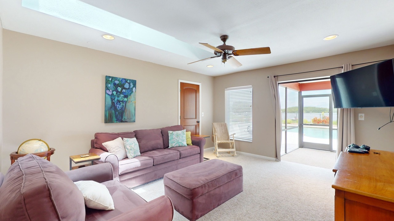 Photo of Livingroom in St. Petersburg - Clearwater
