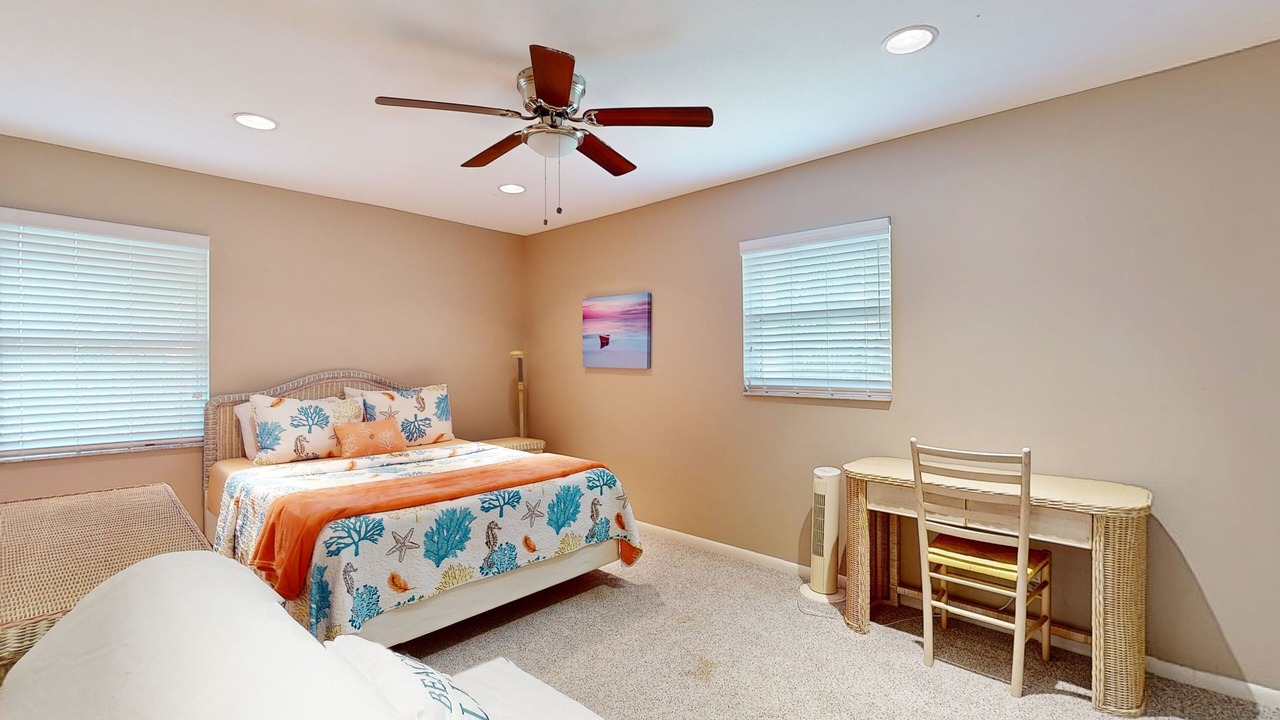 Photo of Bedroom in St. Petersburg - Clearwater