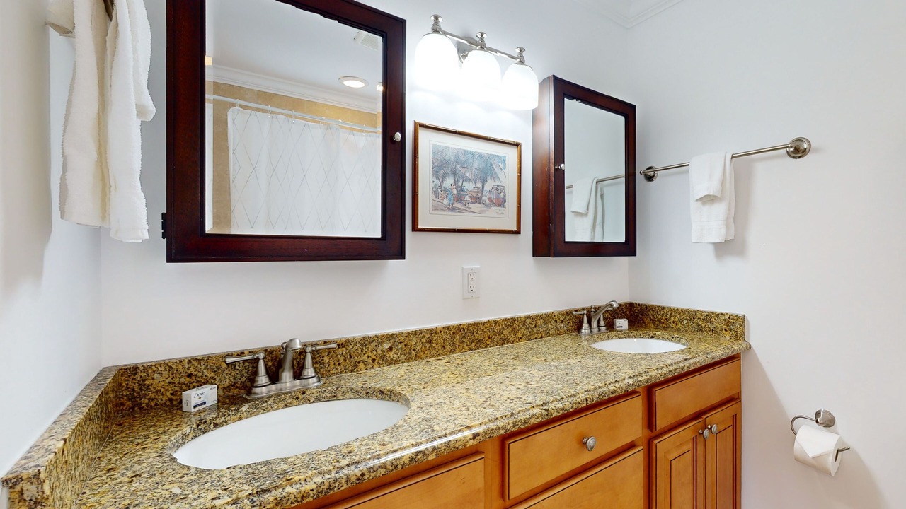 Photo of Bathroom in Juno Beach