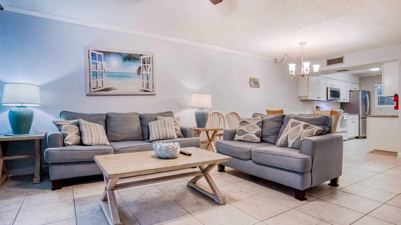 Photo of Livingroom in Indian Shores