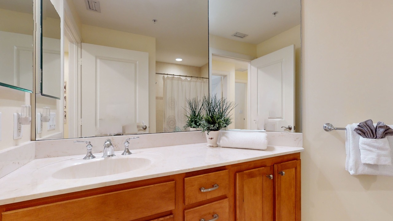 Photo of Bathroom in Cape Harbour