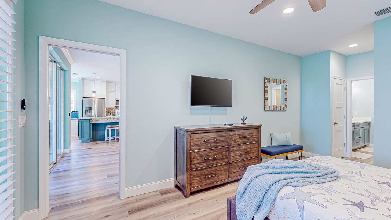 Photo of Bedroom in Cypress Lake