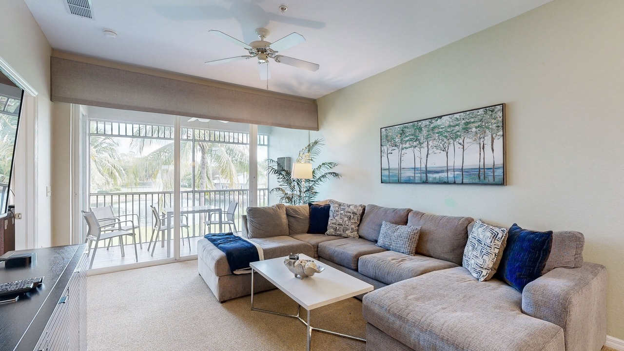 Photo of Livingroom in Naples