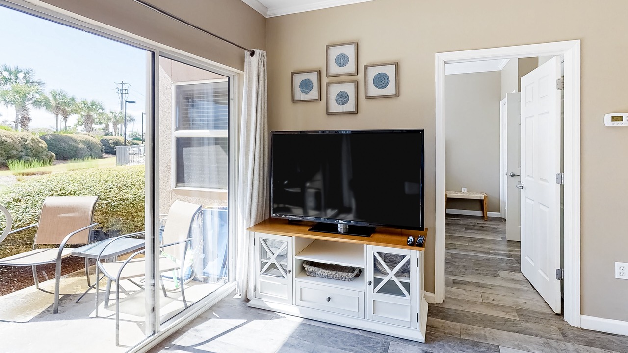 Photo of Livingroom in Frangista Beach