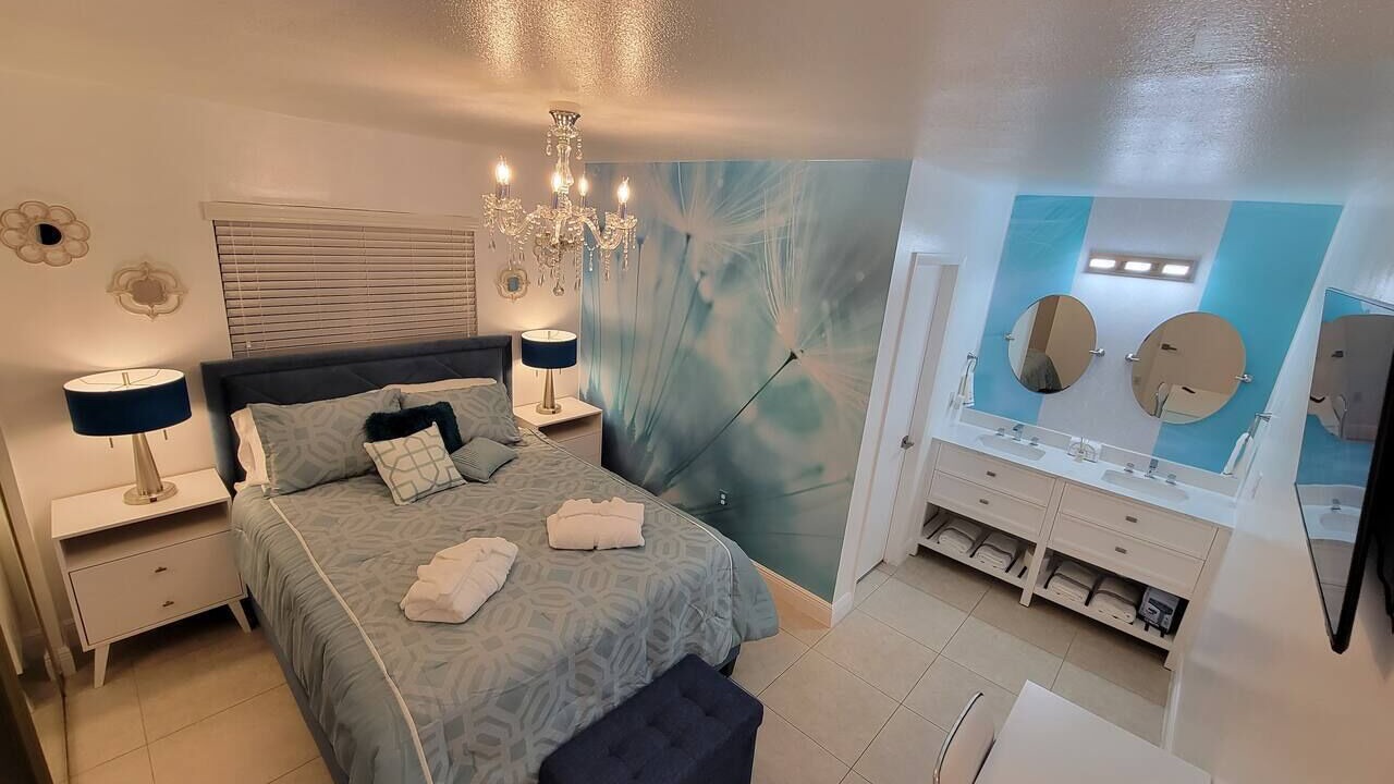 Photo of Bedroom in Blue Harbor Club
