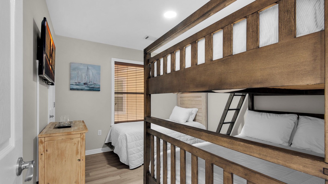 Photo of Bedroom in Destin