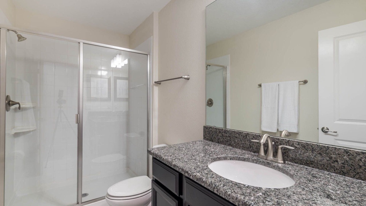 Photo of Bathroom in Davenport