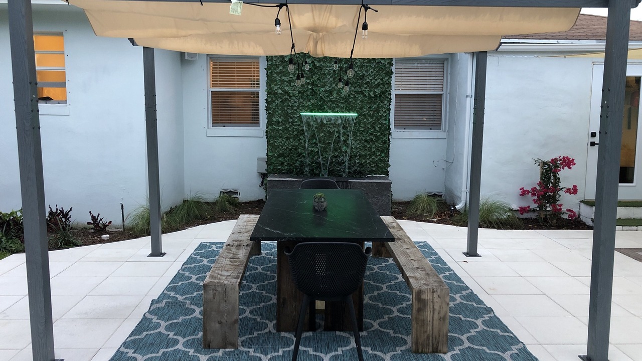 Photo of Outdoor in Southside